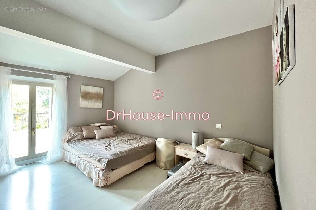 Maison à LEZIGNAN-CORBIERES