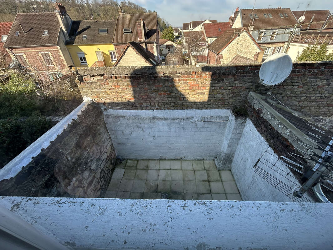 Maison à PONT-SAINTE-MAXENCE