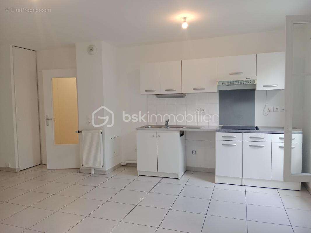 Appartement 57 m² à Crosne  - photo 6