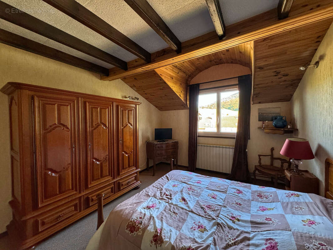 Maison à SAINT-JEAN-PIED-DE-PORT