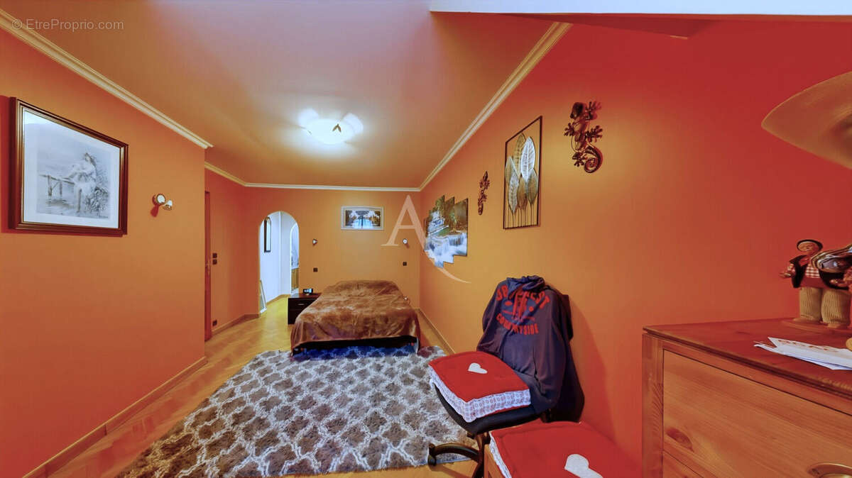 Maison à COURDIMANCHE