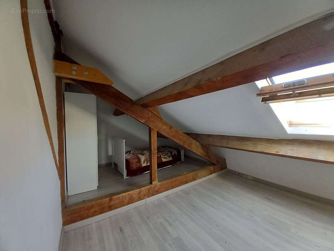 Appartement à MARSEILLE-16E