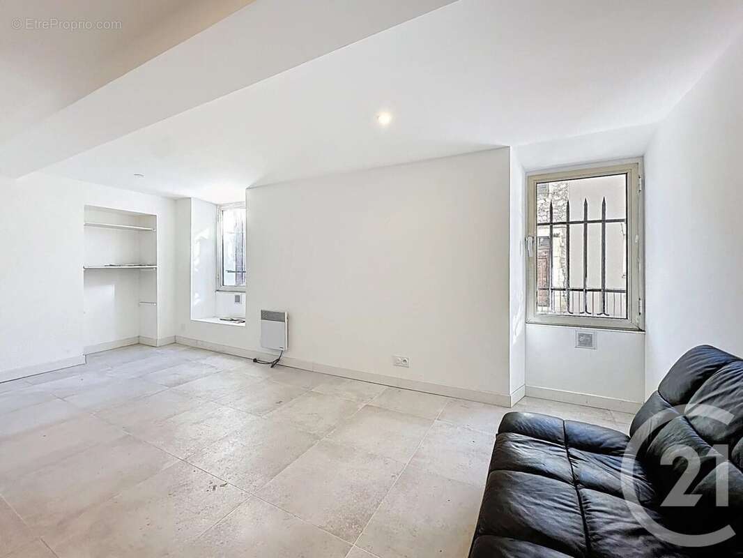 Appartement à MOUGINS