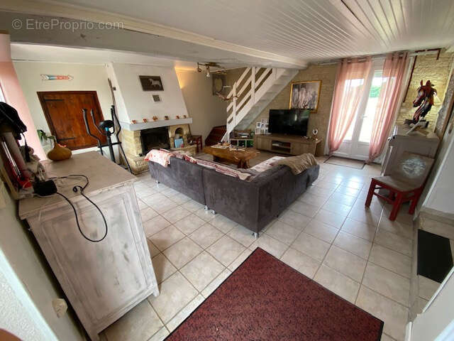 Maison à BEAUMONT-LES-RANDAN