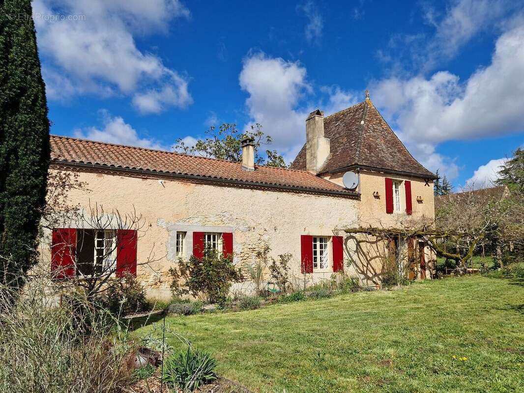Maison à COUX-ET-BIGAROQUE