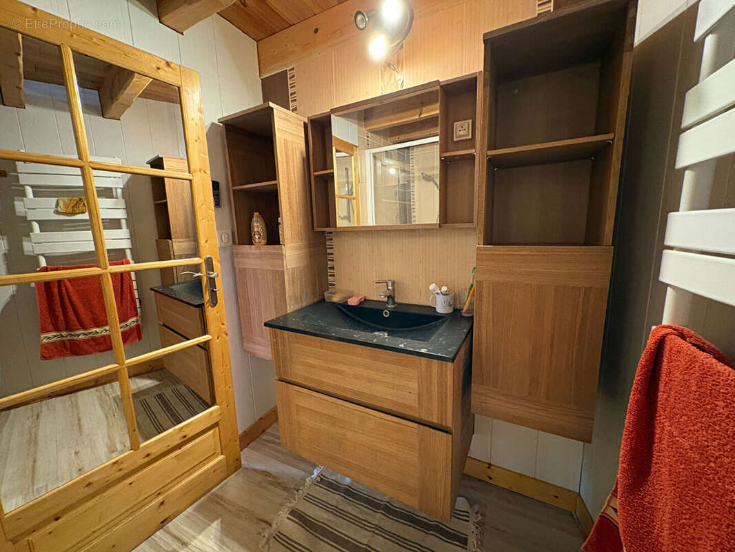 Maison Saint Georges D Aurac 8 pièce(s) 190 m2 - photo 15