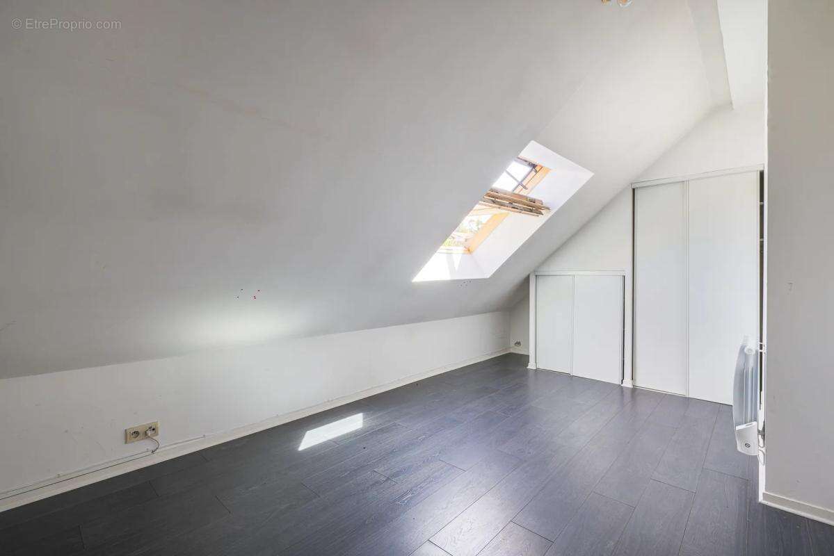 Appartement à CORBEIL-ESSONNES