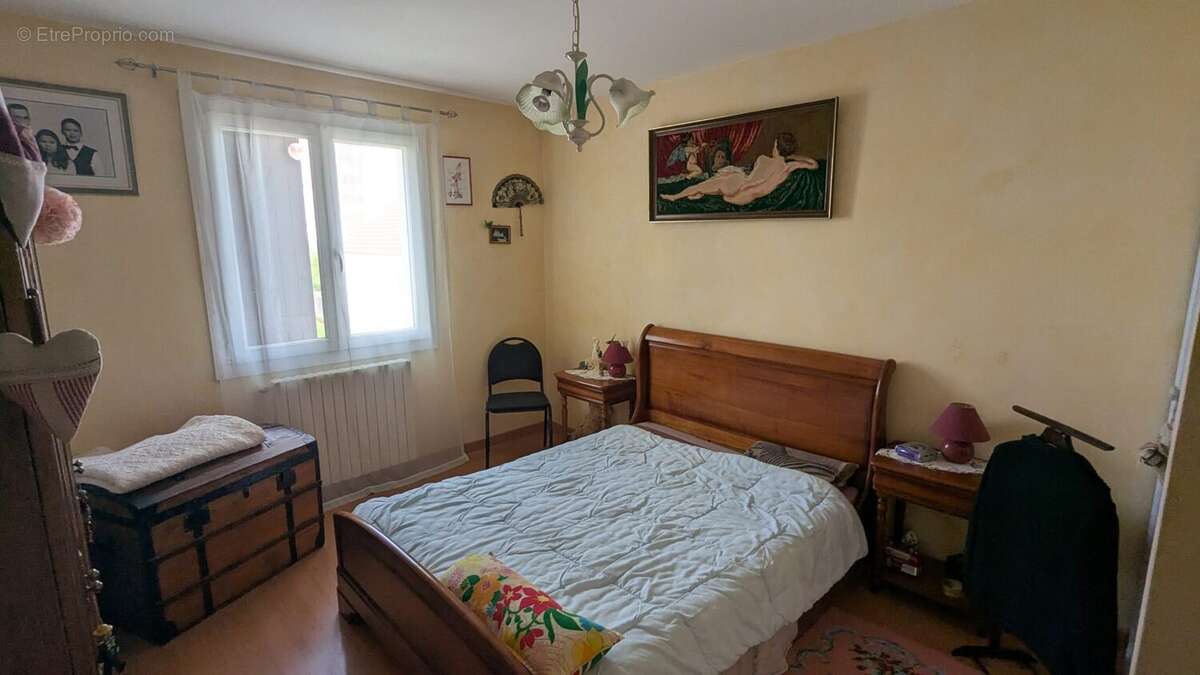 Maison à CHENOVE