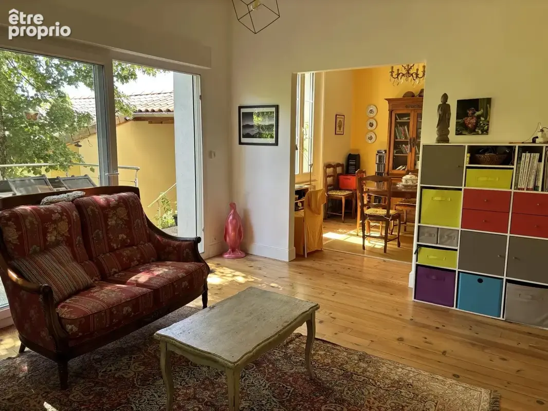Belle demeure sur 2 248m² de jardin constructible - photo 3