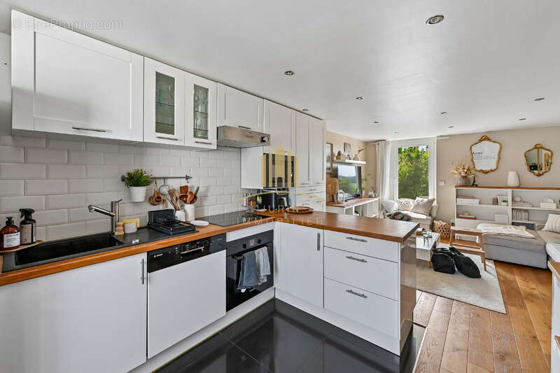 Appartement à BUSSY-SAINT-GEORGES
