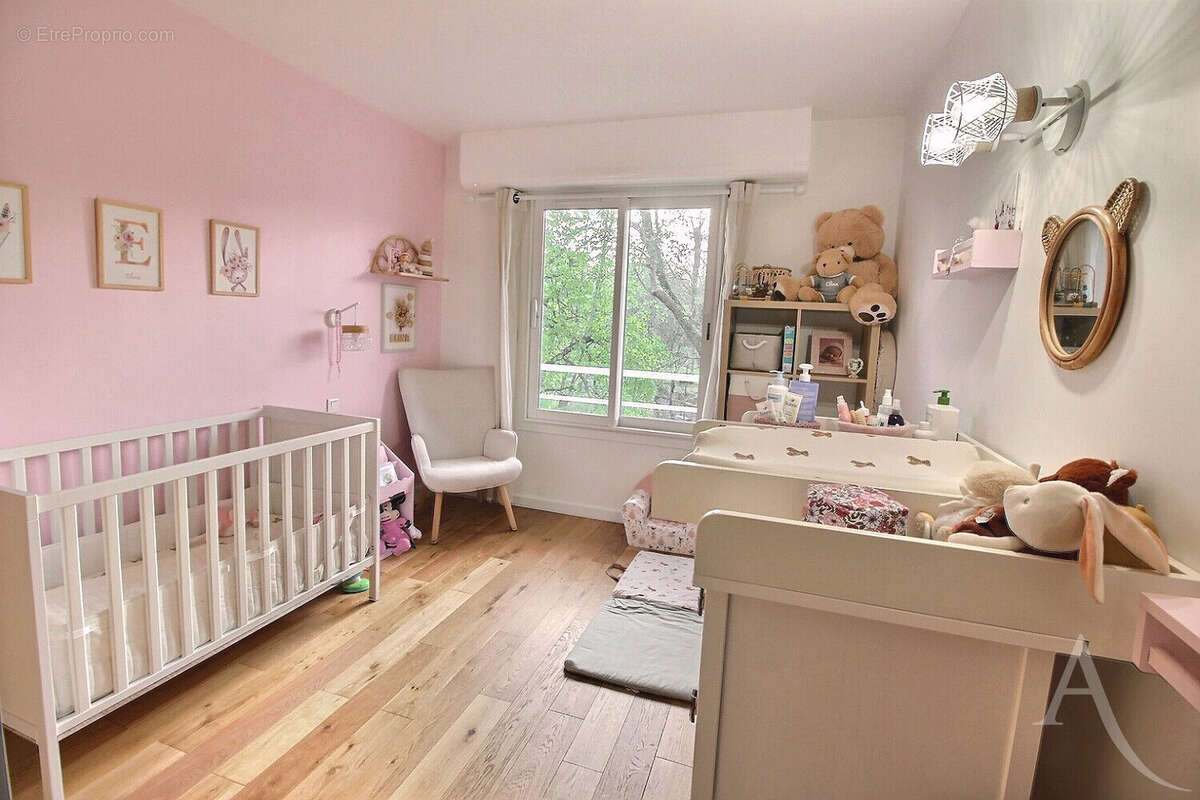 Appartement à THIAIS