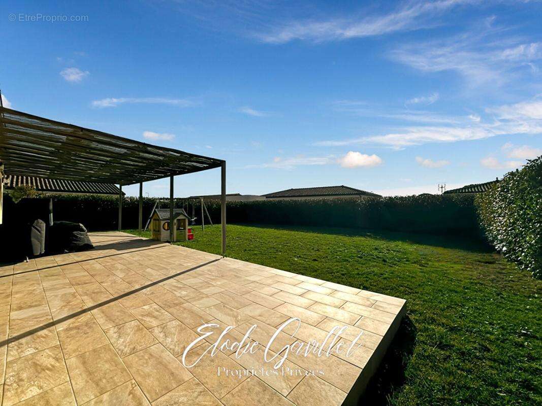 Maison à PENNAUTIER