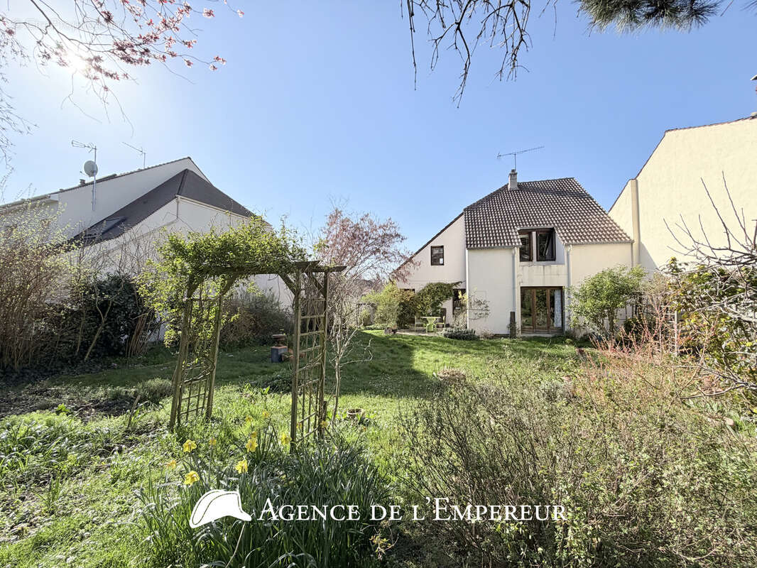 Maison à RUEIL-MALMAISON