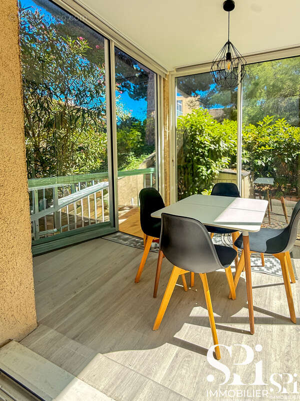 À VENDRE   Appartement T2 vendu meublé - Loggia + parking  -TAMARIS - photo 5