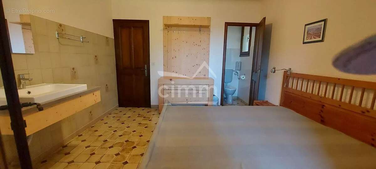 Maison à LA MOTTE-DU-CAIRE