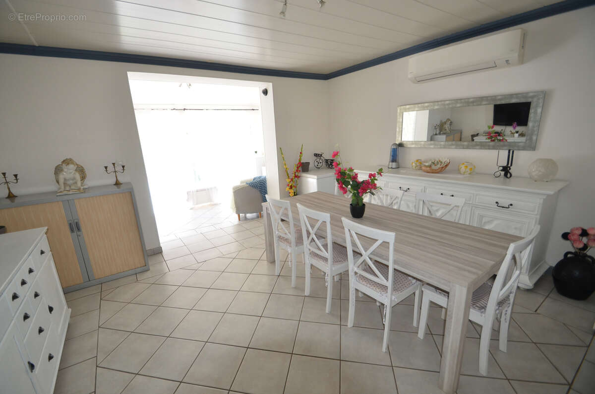 Maison à LA VALETTE-DU-VAR