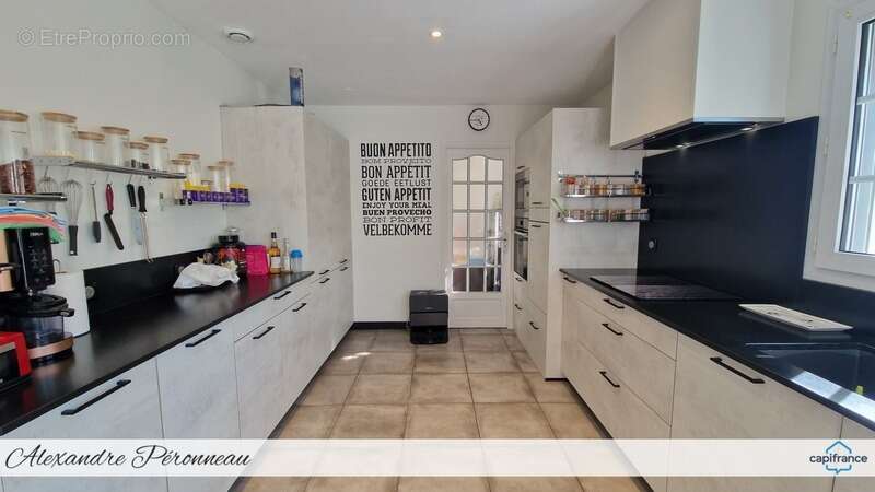  villa d’exception – 6 pièces – piscine, spa, cinéma + maison annexe indépendante - photo 5