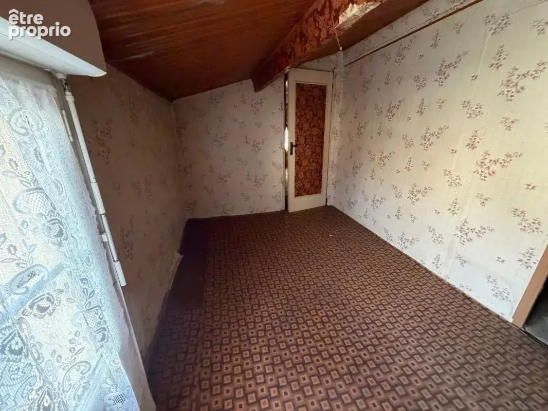 Corpe (85320) au calme adorable maison en pierres 4 chambres a rafraichir avec annexe et jardin clos - photo 18