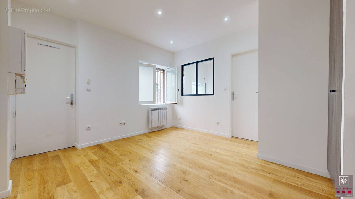 Appartement à LYON-1E