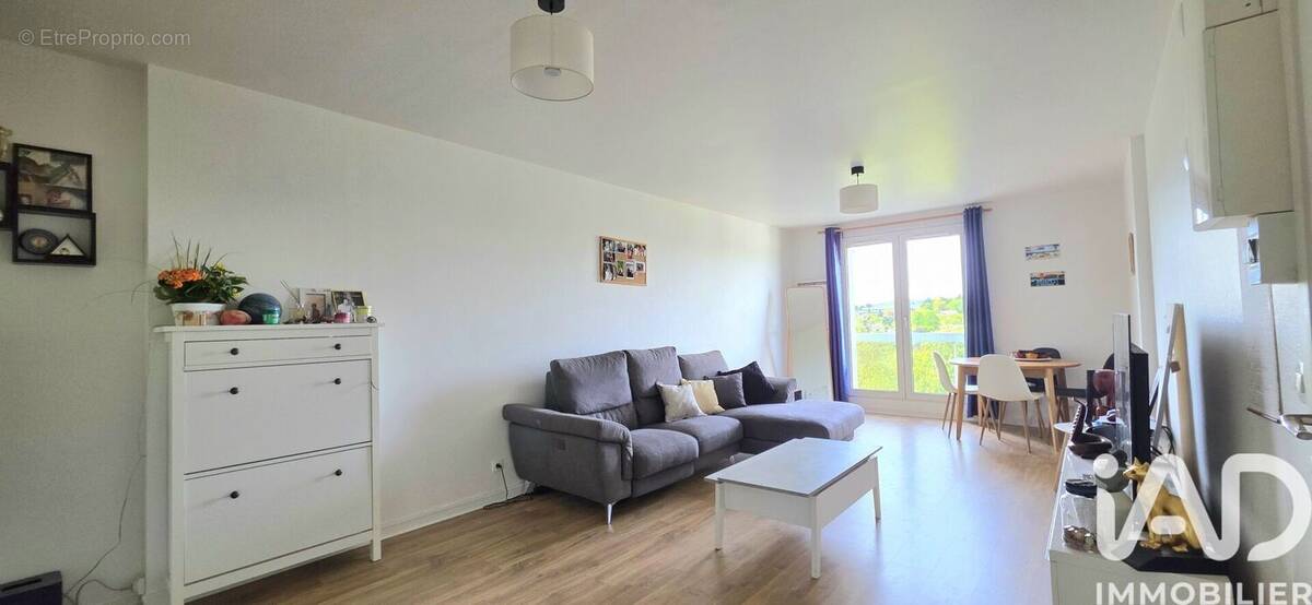 Photo 1 - Appartement à LE PORT-MARLY