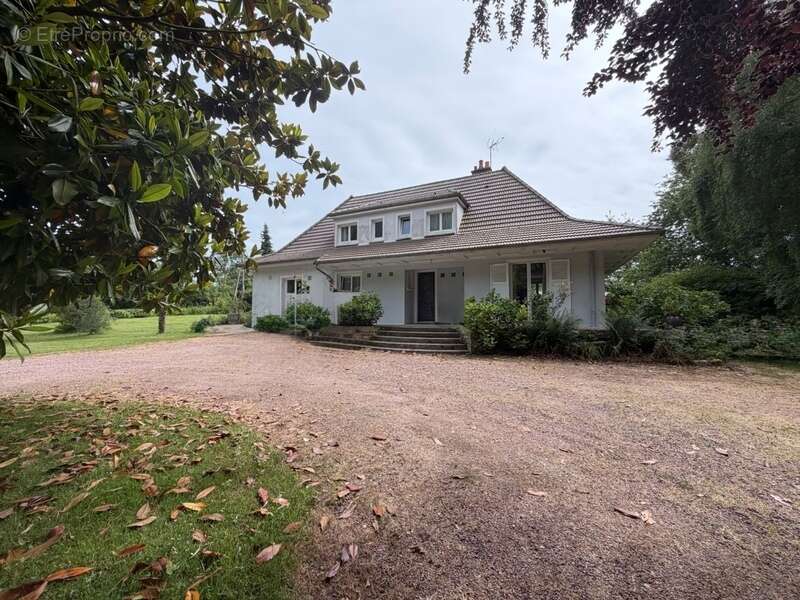 Maison à SAINTE-MERE-EGLISE