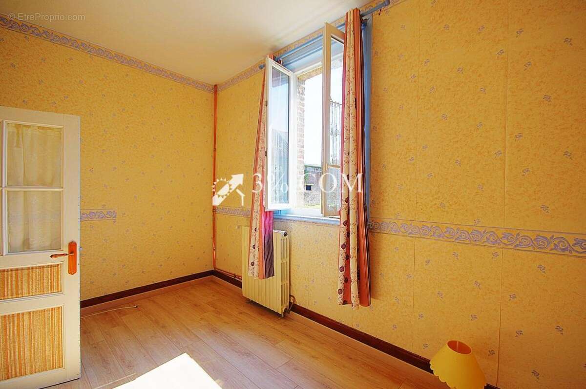 Maison à DOMART-EN-PONTHIEU