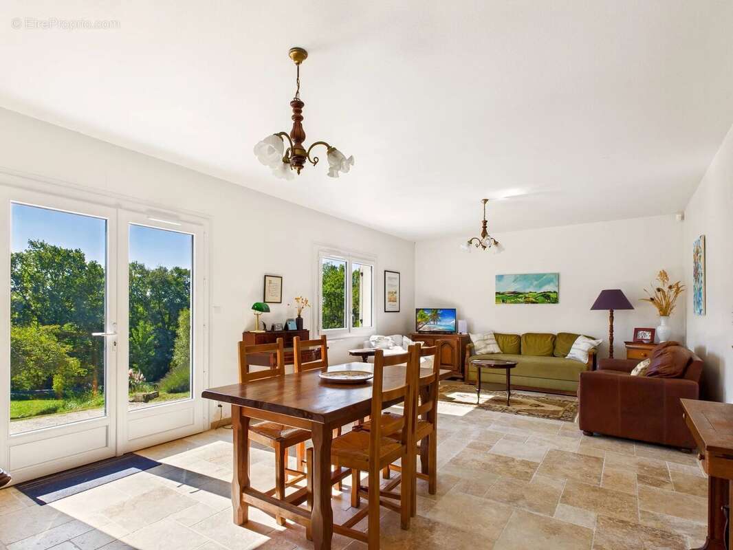 Maison à SAINTE-FOY-LA-GRANDE