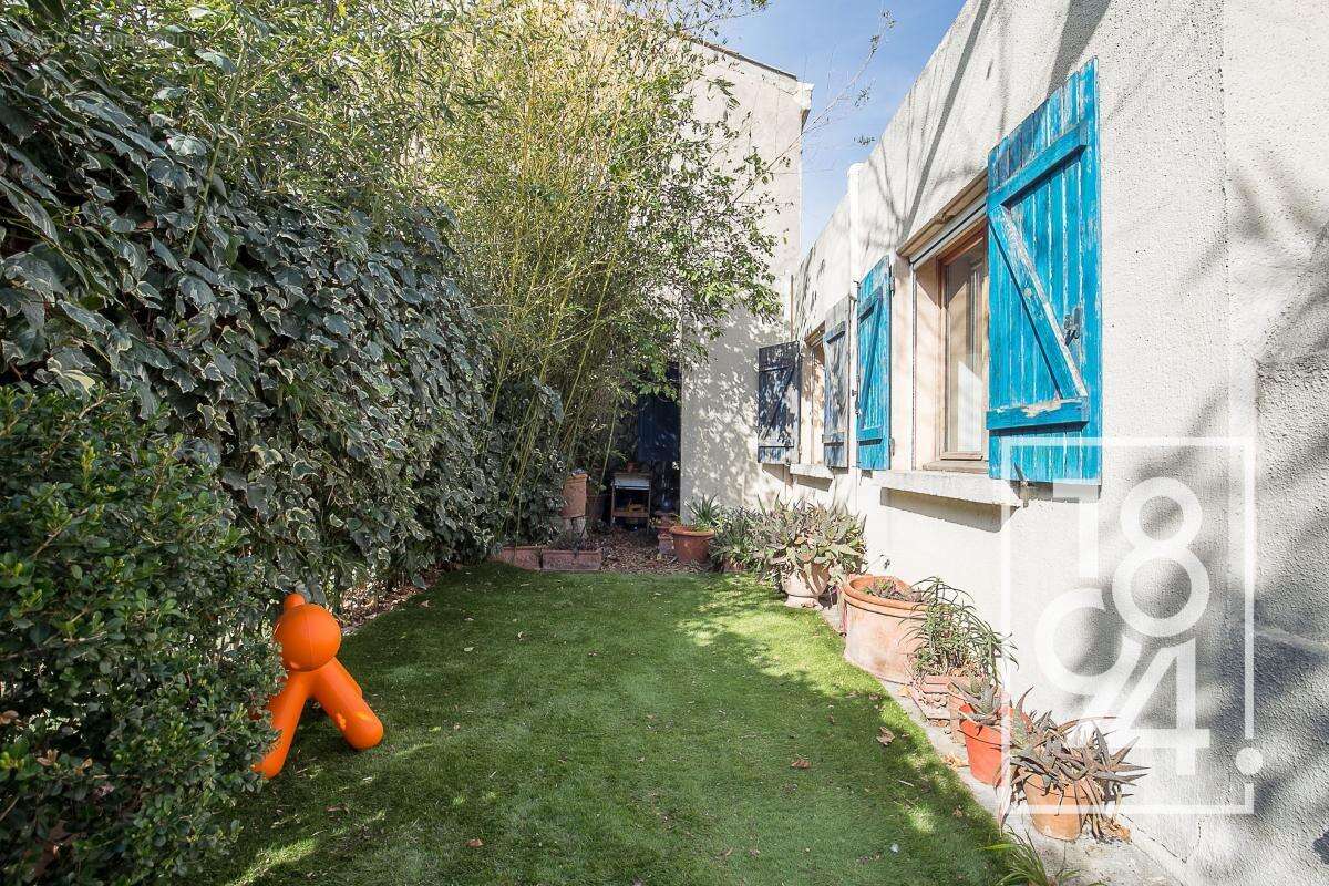 Appartement à MARSEILLE-9E