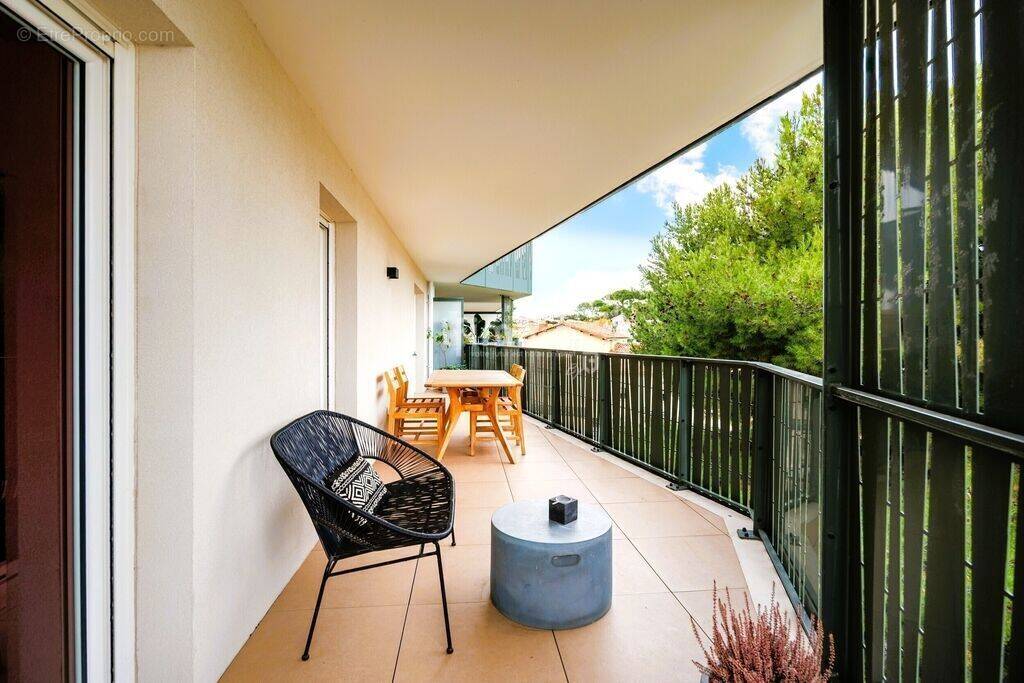 Appartement à MARSEILLE-8E