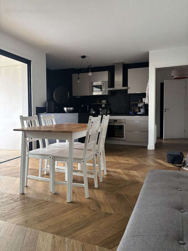 EN EXCLUSIVITE AU BUSCA , Appartement T3  avec terrasse et double parking privatif en s/sol - photo 5