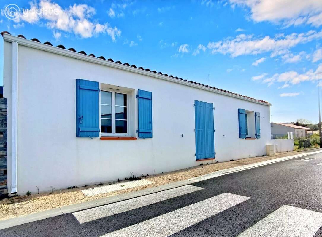 Maison à BEAUVOIR-SUR-MER