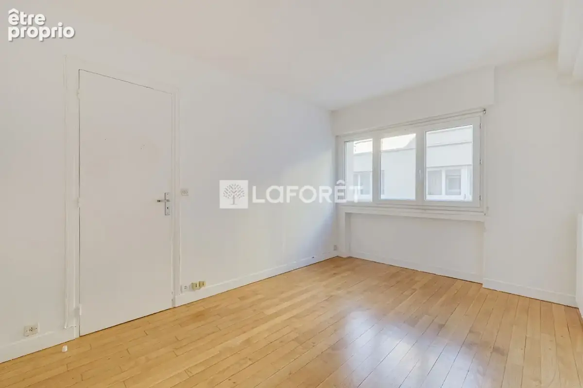Appartement Paris 3 pièces 61m2 - Mairie du XVème - photo 7