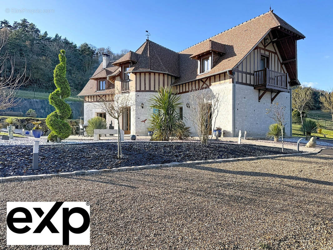 Maison à PACY-SUR-EURE