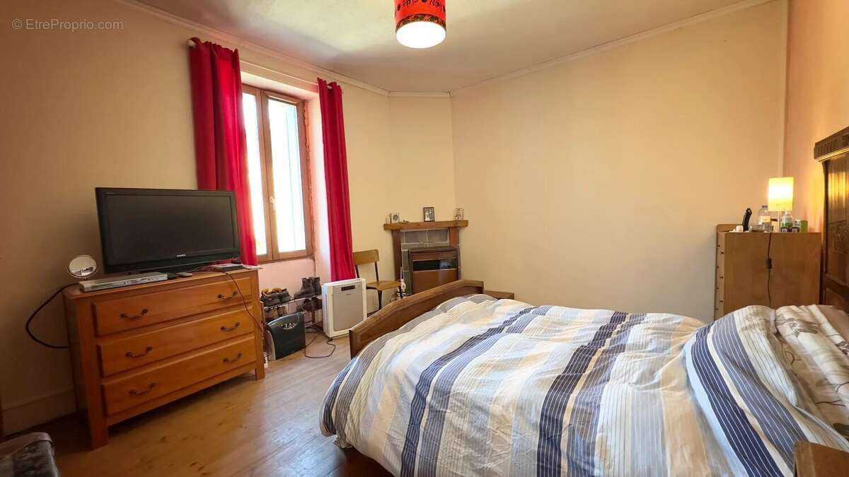 Maison à SAINT-MARIEN