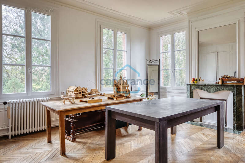 Maison à SAINT-JACQUES-SUR-DARNETAL