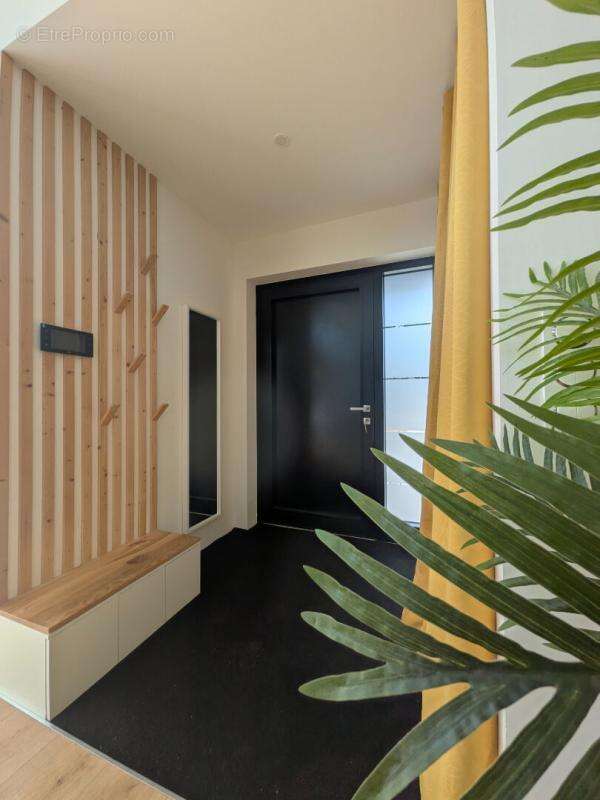 Maison de 150 m² aux performances passives - Un confort de vie exceptionnel au coeur de la nature - photo 3