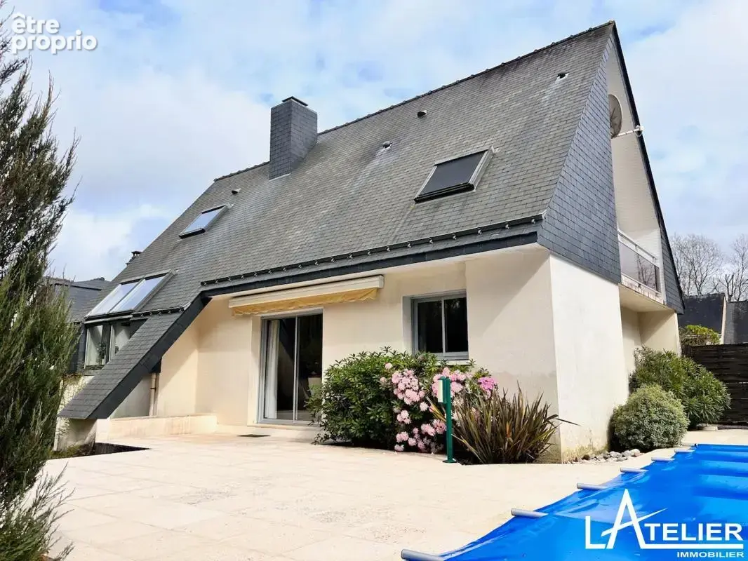 Quartier prisé, maison avec piscine, bon état avec potentiel - photo 14