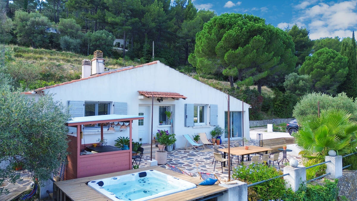 Maison à LE BEAUSSET