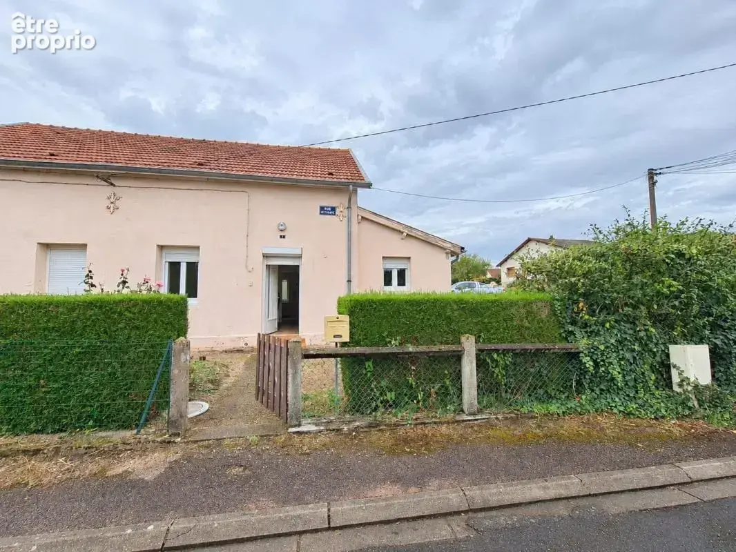 Maison mitoyenne 3 pièces - 72,07 m² avec jardin de 368 m² à montceau les mines - photo 3
