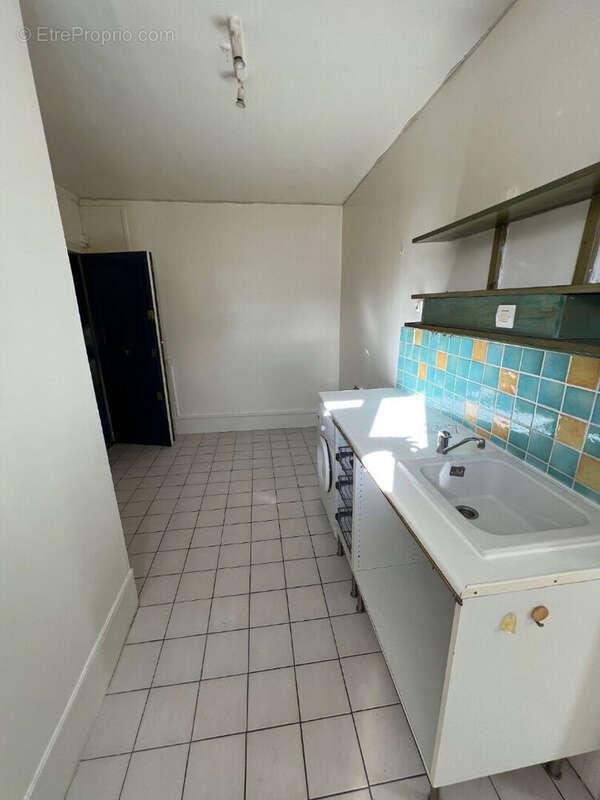 Appartement à PARIS-19E