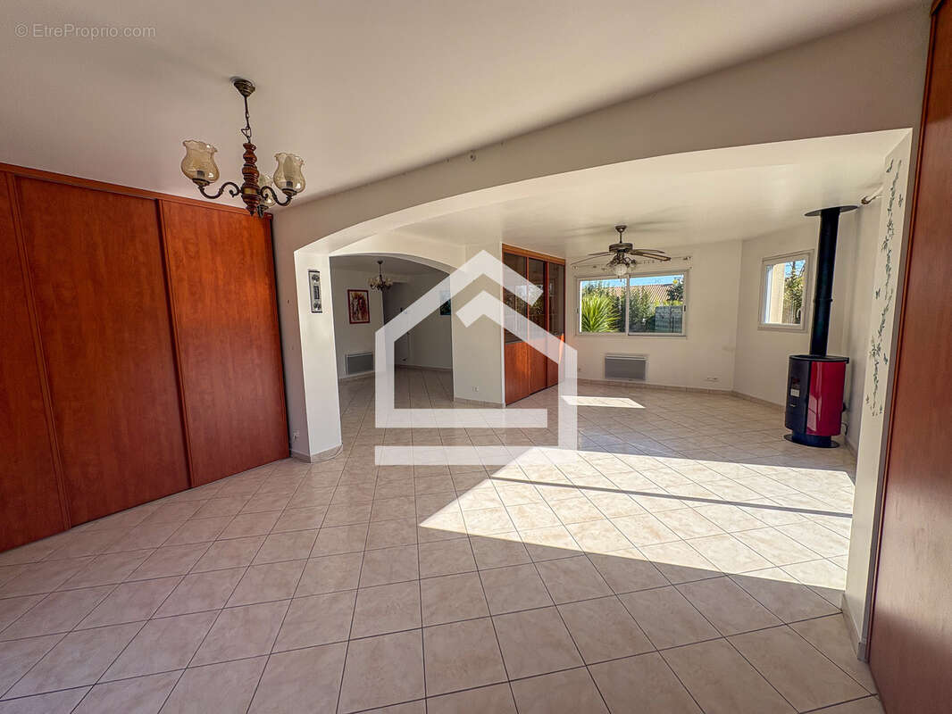 Maison à SAINT-MICHEL-CHEF-CHEF