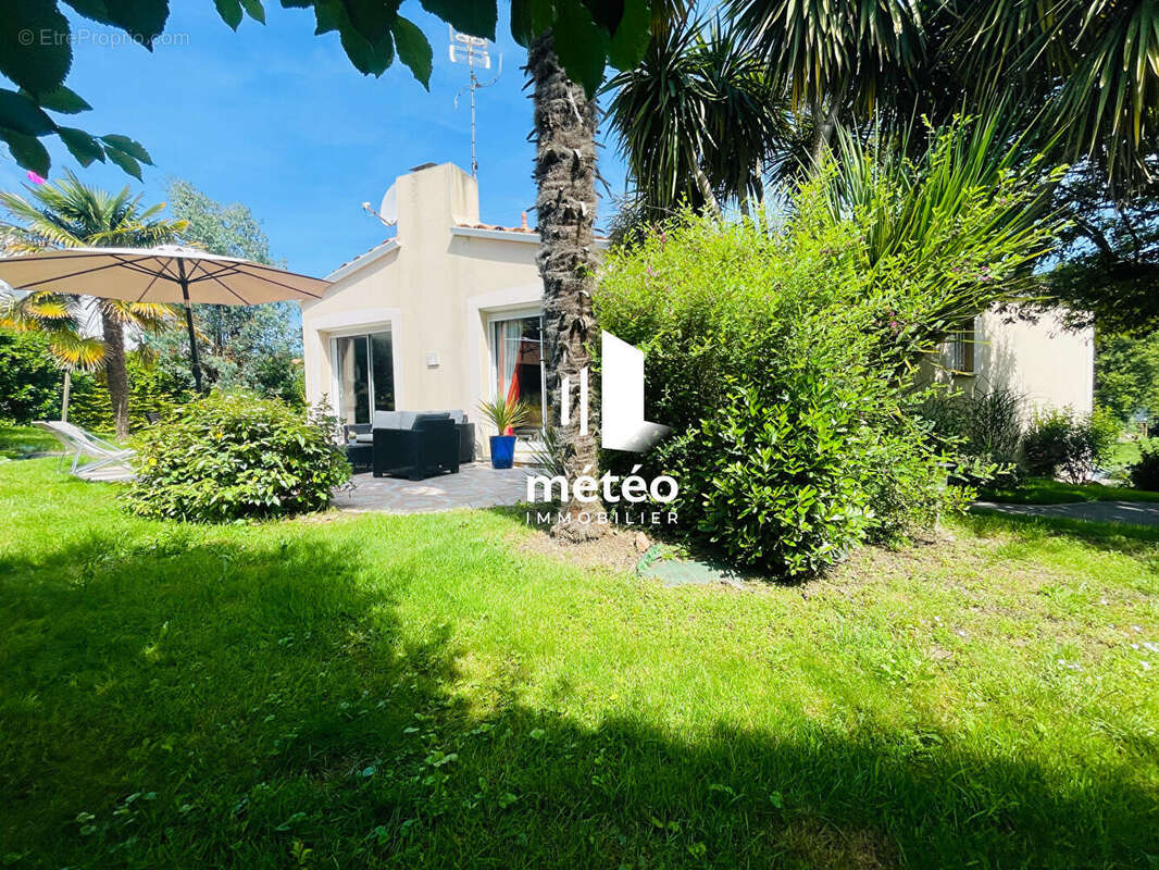 Maison à TALMONT-SAINT-HILAIRE