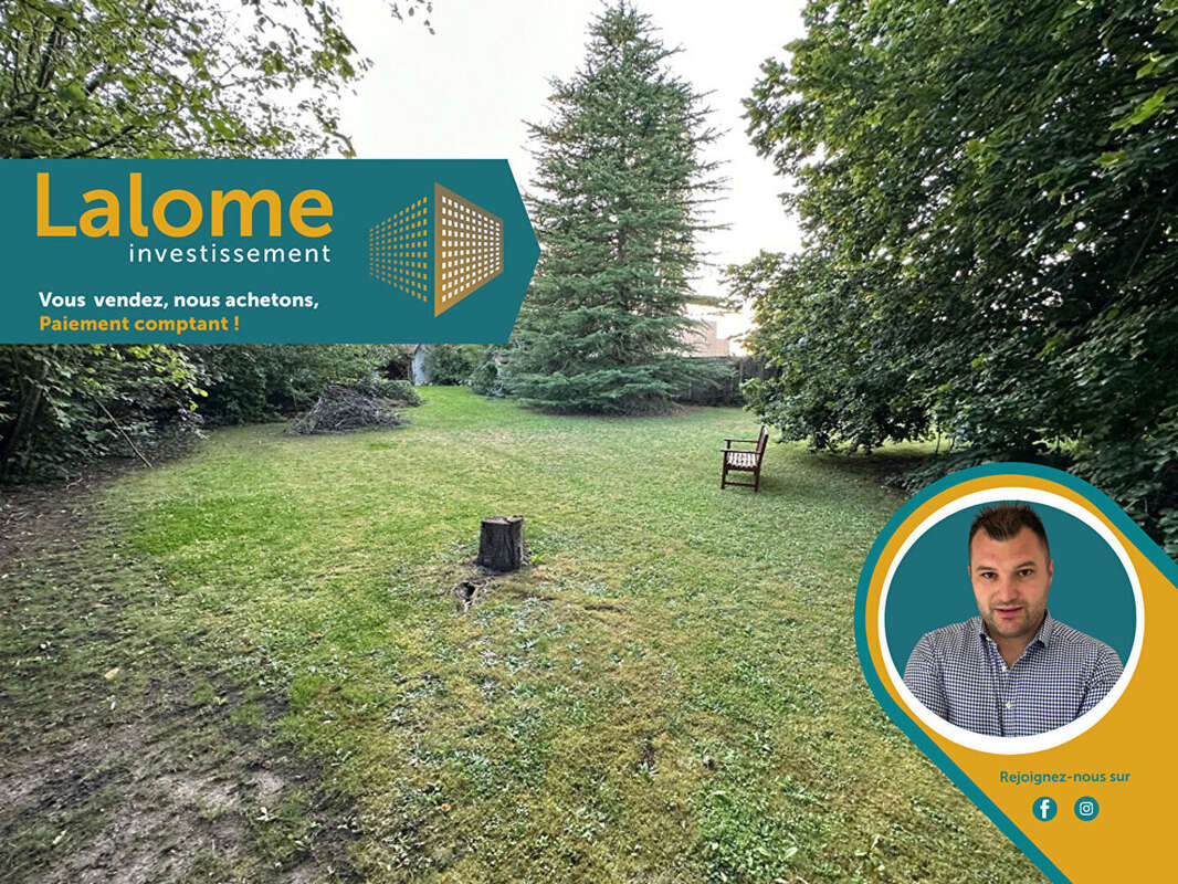 Terrain à MANTES-LA-JOLIE