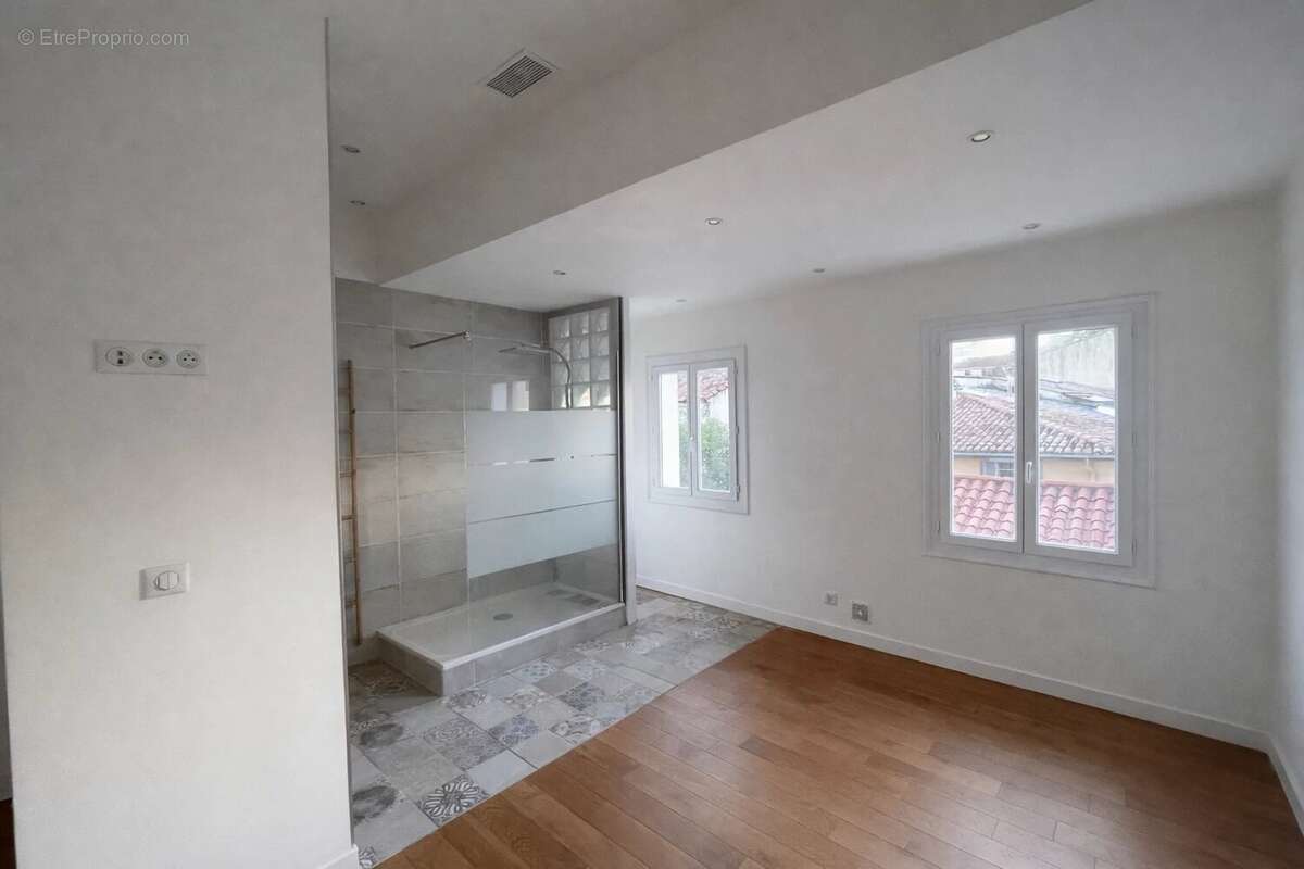 Appartement à AUBAGNE