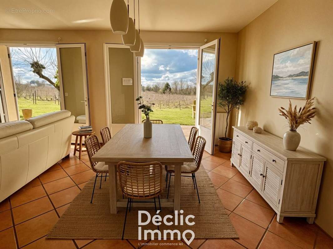 Maison à CARIGNAN-DE-BORDEAUX