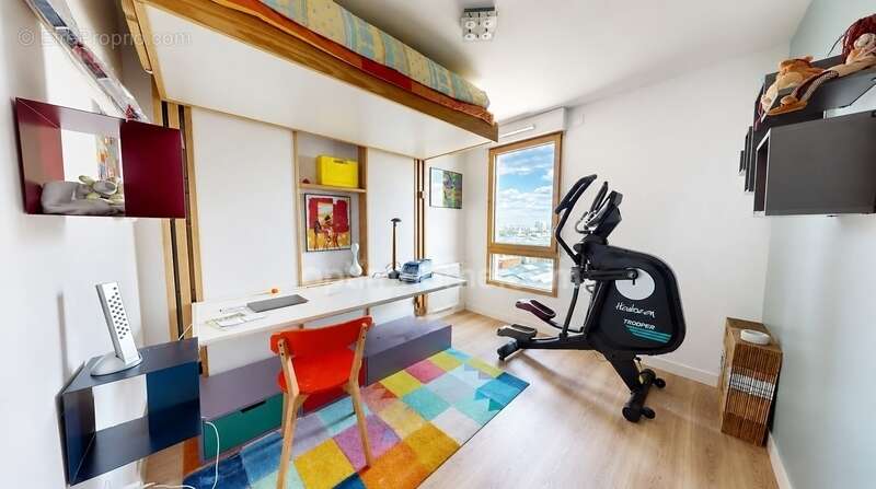 Aubervilliers (93) - front populaire - 5 pieces - 3 chambres - 110m2 - beaux volumes - lumineux - etage eleve - vue degagee - te - photo 13