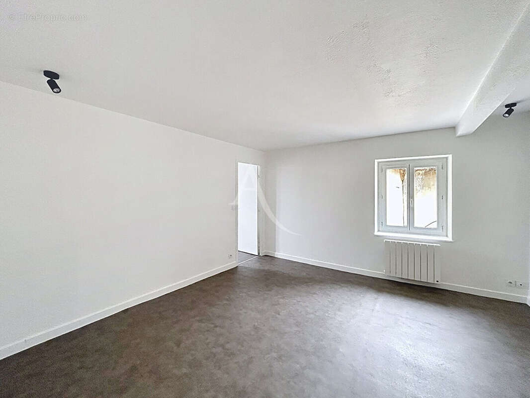 Exclusivité - Appartement T3  -77 m2 - MÂCON - photo 3