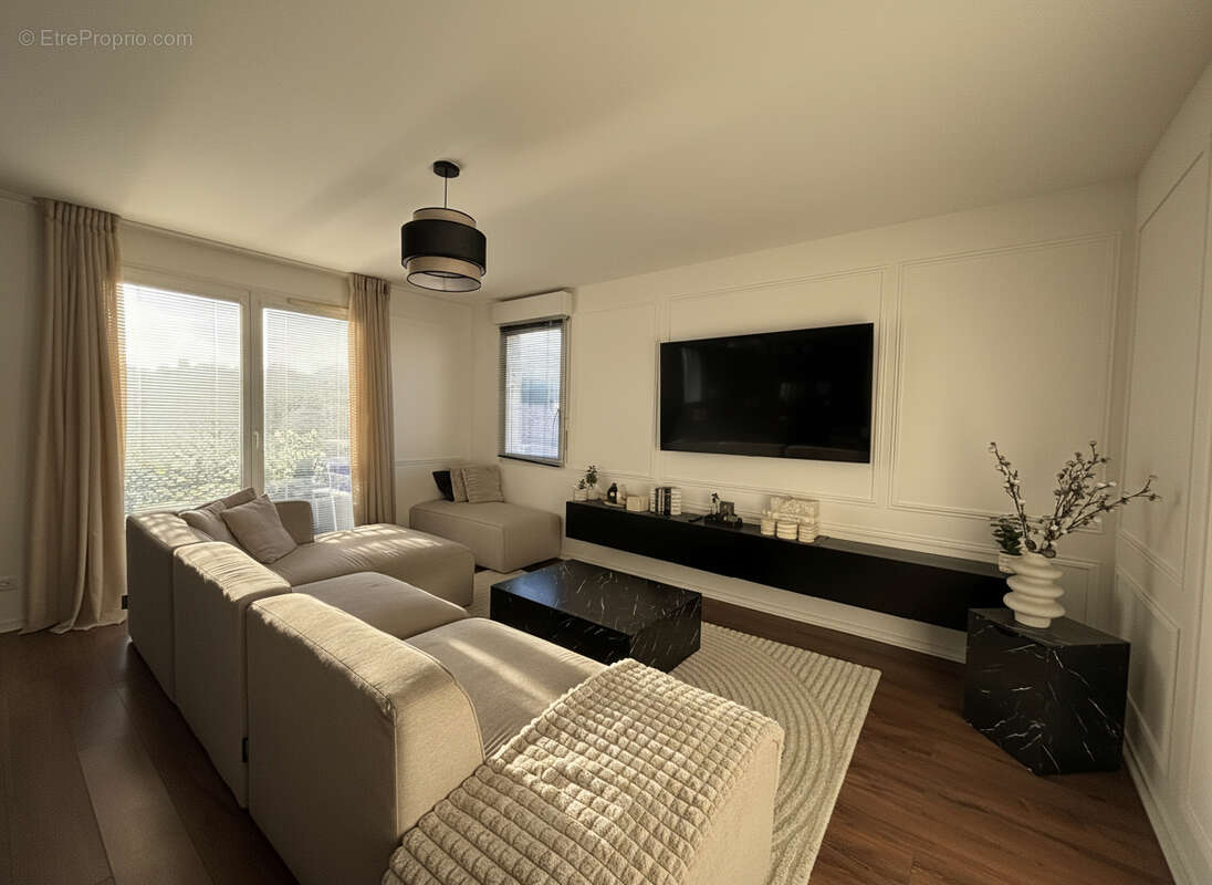 Appartement à EPINAY-SUR-SEINE