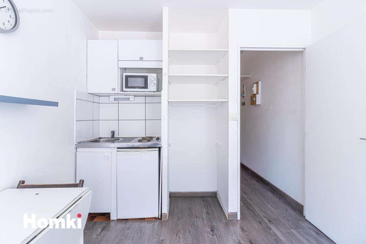 Appartement à MARSEILLE-1E