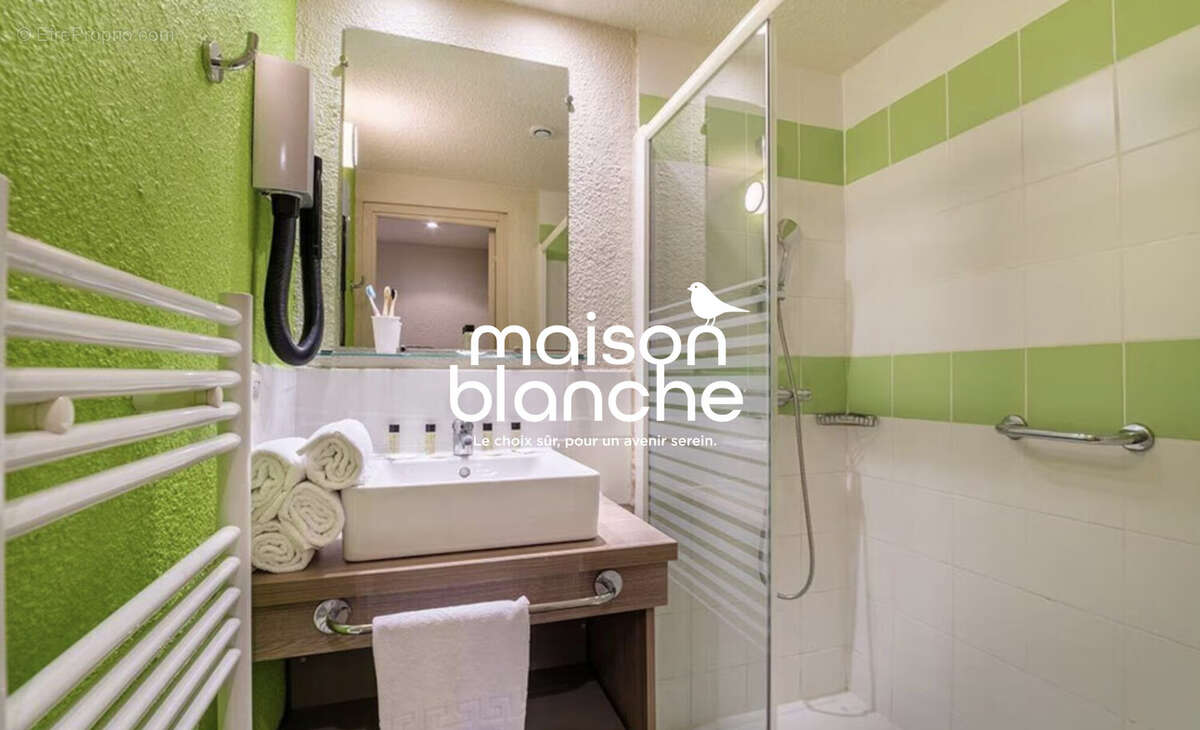 Appartement à LA COLLE-SUR-LOUP